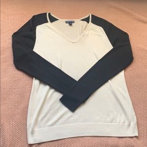 Long sleeve women’s top